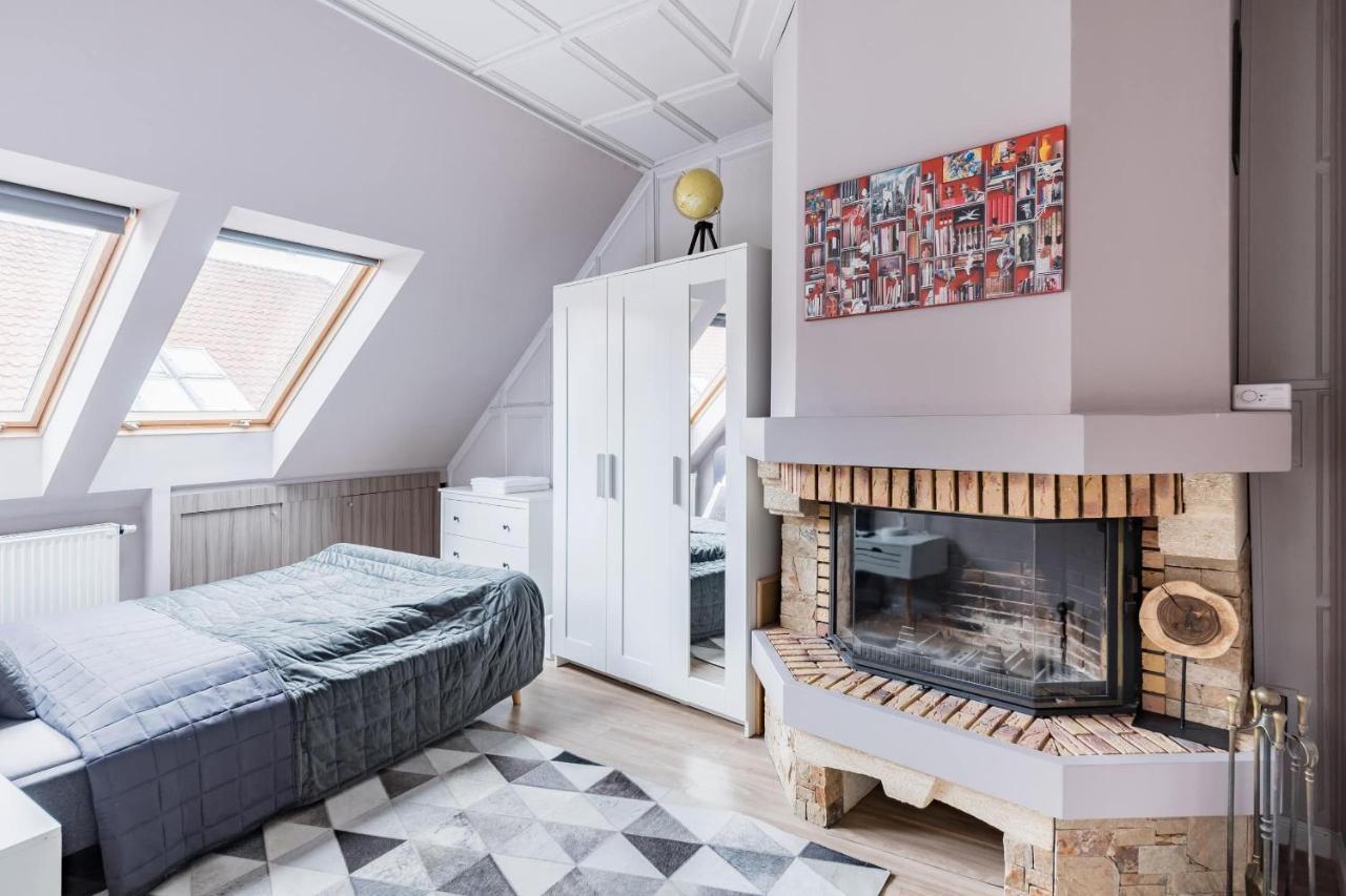 Sunny And Central Penthouse With Private Garage 부다페스트 외부 사진