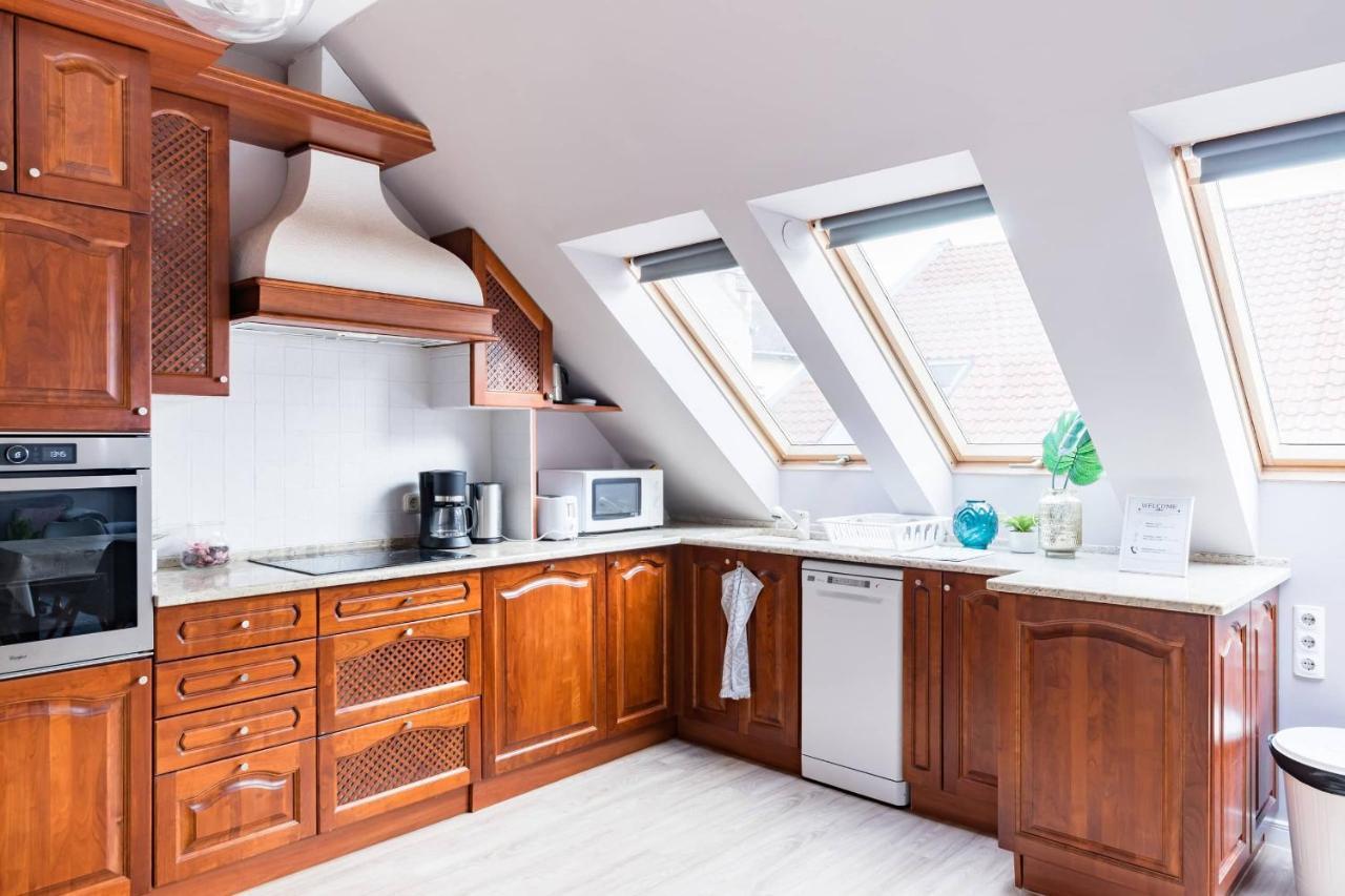 Sunny And Central Penthouse With Private Garage 부다페스트 외부 사진