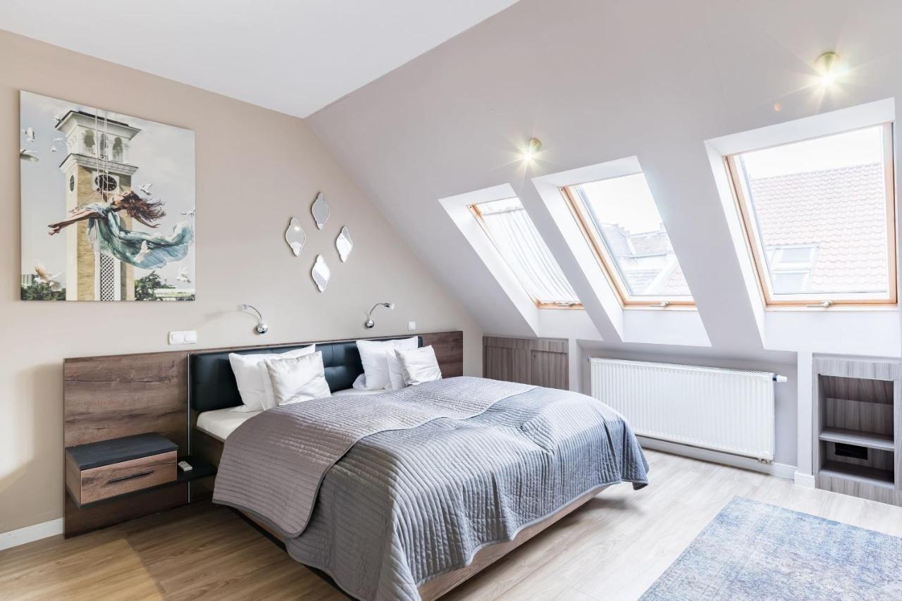 Sunny And Central Penthouse With Private Garage 부다페스트 외부 사진