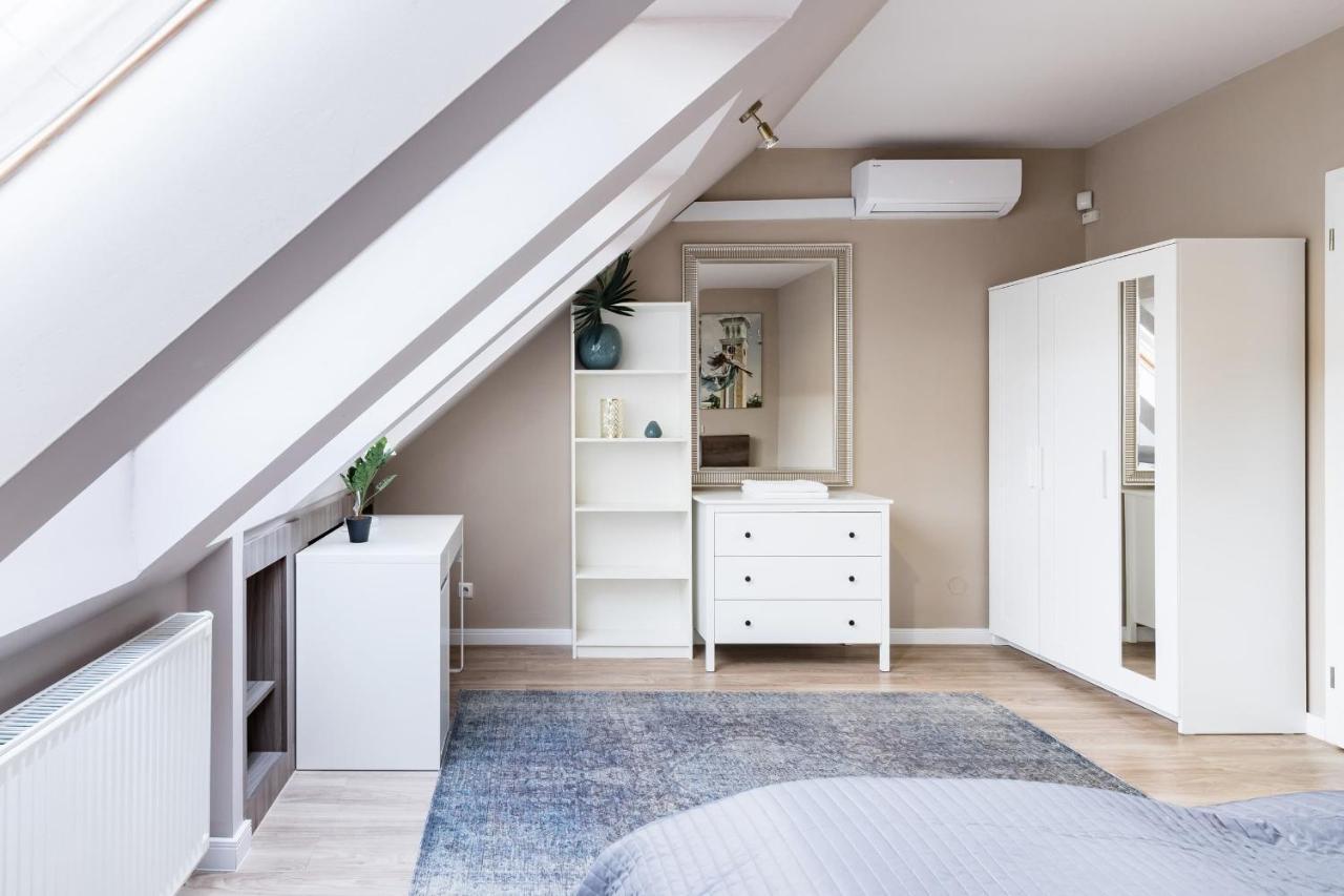 Sunny And Central Penthouse With Private Garage 부다페스트 외부 사진