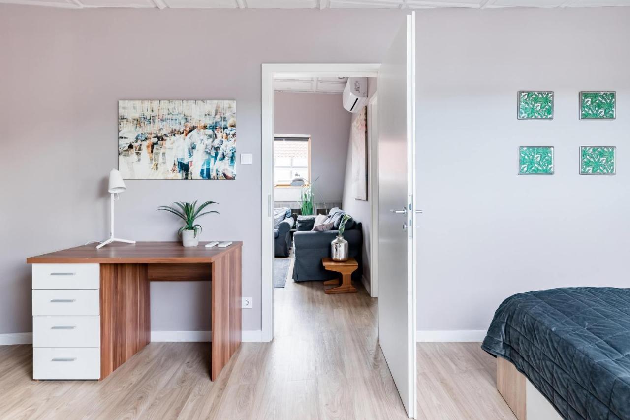 Sunny And Central Penthouse With Private Garage 부다페스트 외부 사진