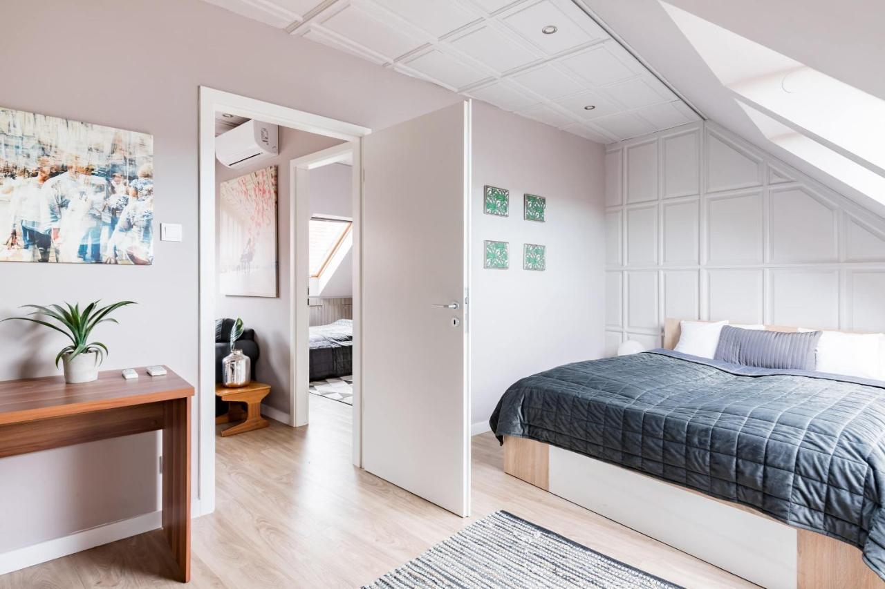 Sunny And Central Penthouse With Private Garage 부다페스트 외부 사진