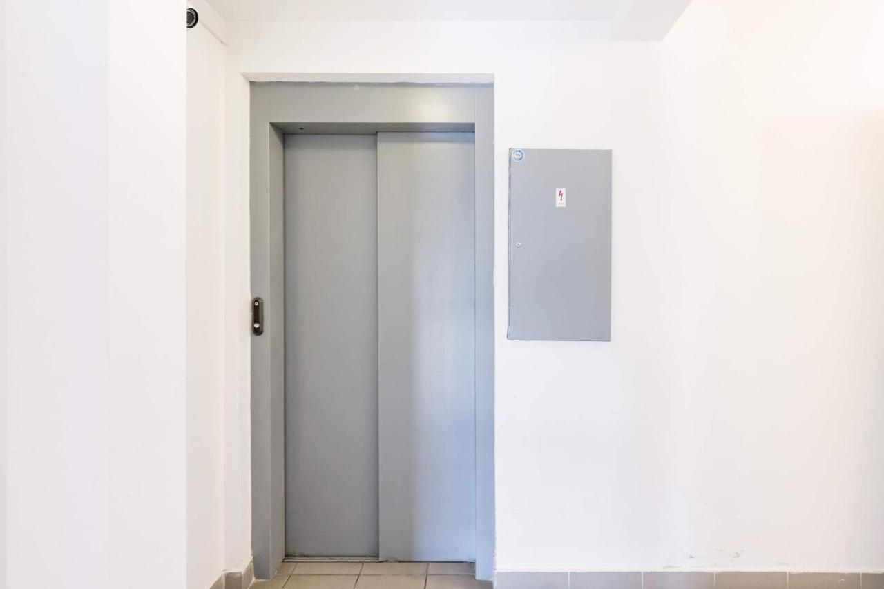 Sunny And Central Penthouse With Private Garage 부다페스트 외부 사진
