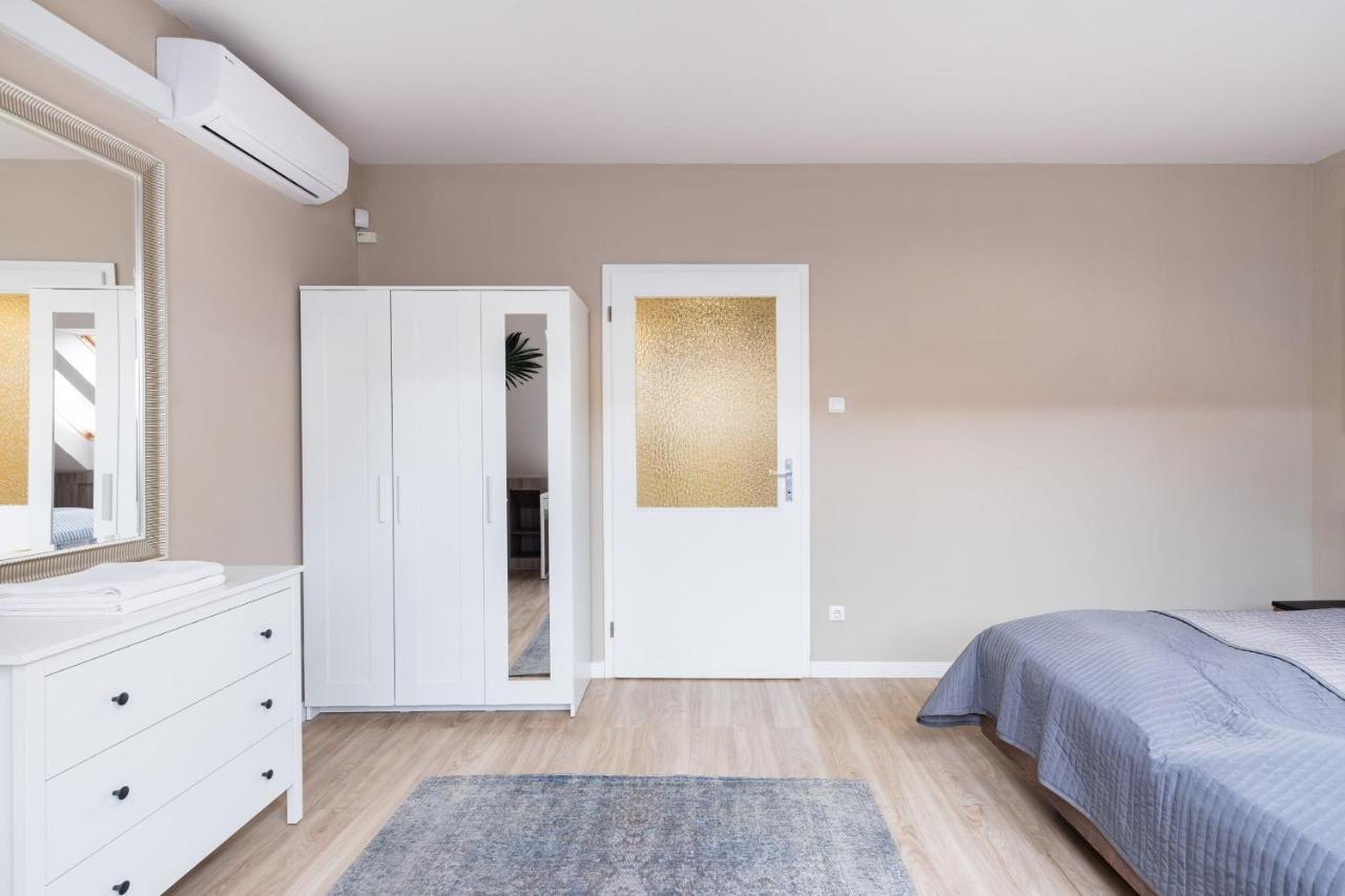 Sunny And Central Penthouse With Private Garage 부다페스트 외부 사진
